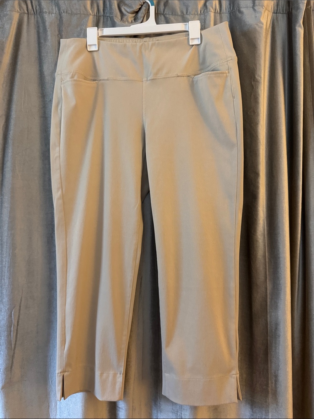 JJill Khaki Pull-On Cropped Pants